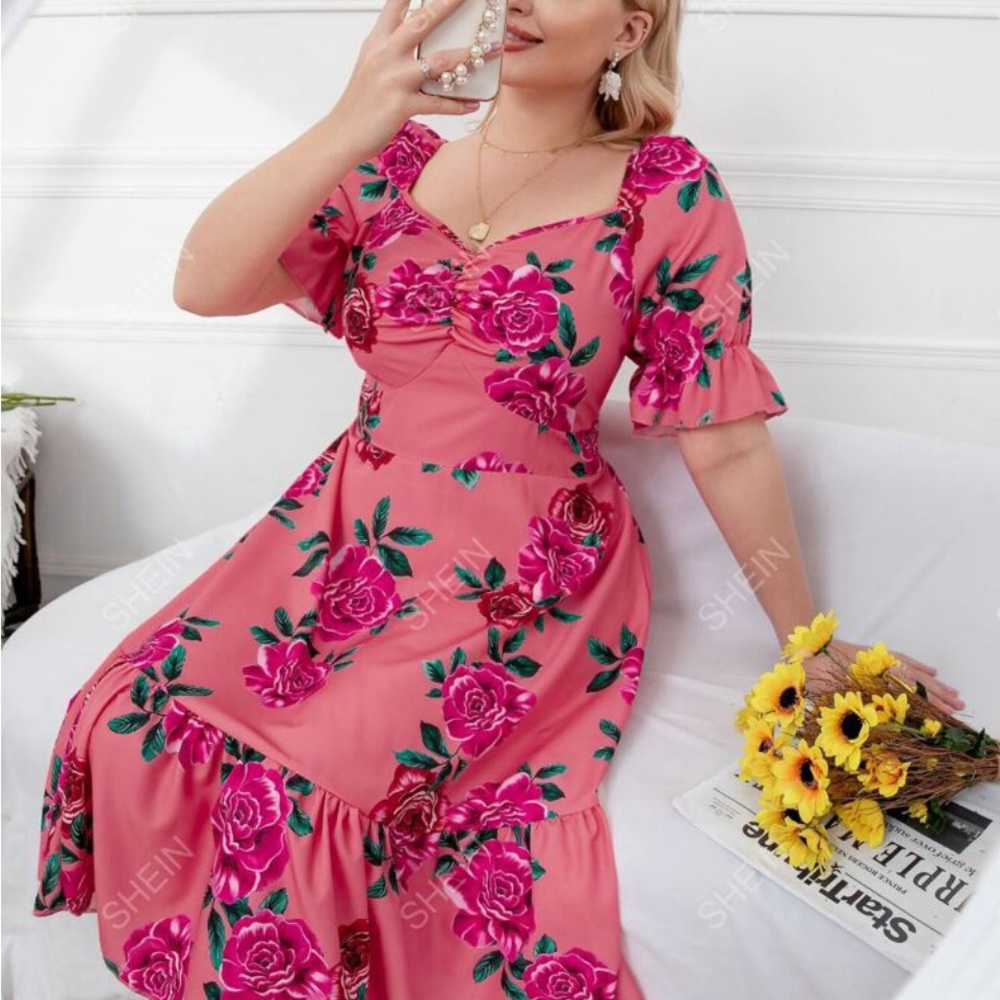 Watermelon pink floral dress perfect for any event. Soft and stretchy fabric.